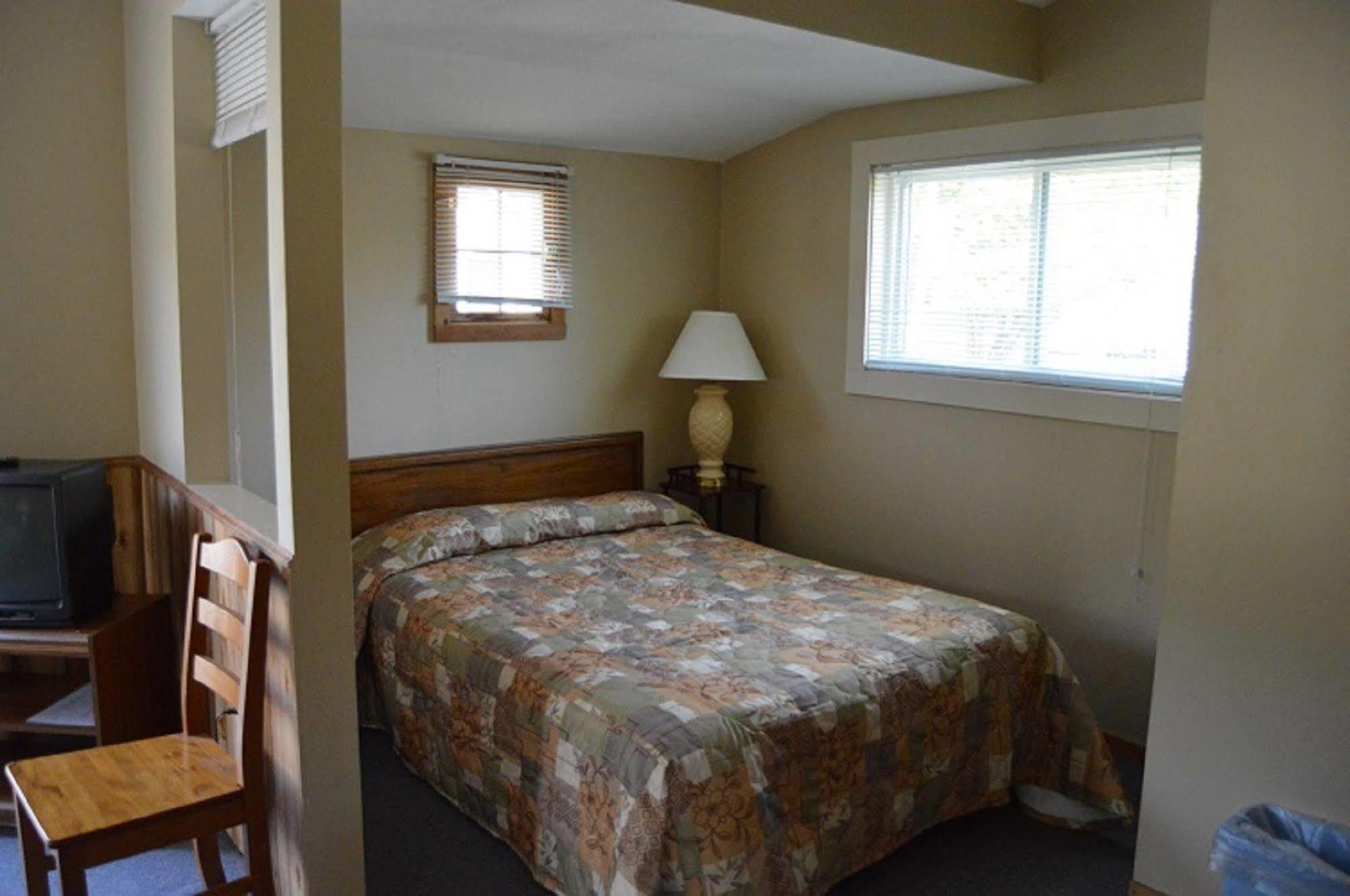 Kennebunk Gallery Motel And Cottages Esterno foto